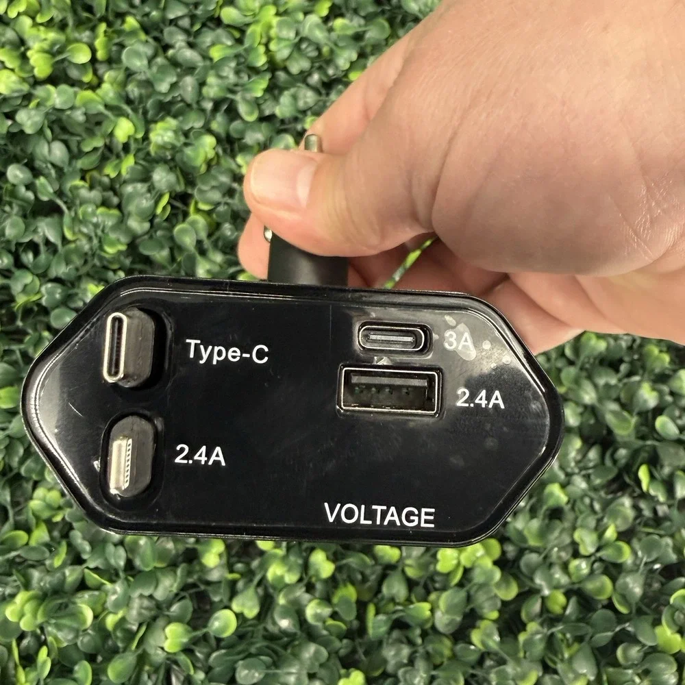 4 in‎ 1 Retractable Car Charger USB-C USB-A Phone Tablet 12V Accessory Charger